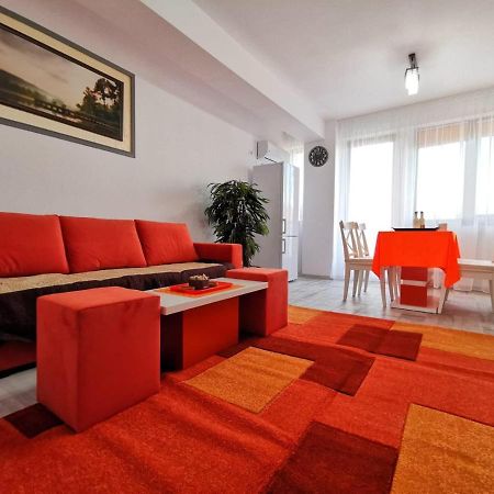 Orange Apartment-Brilliant Apartments Constanta Bagian luar foto