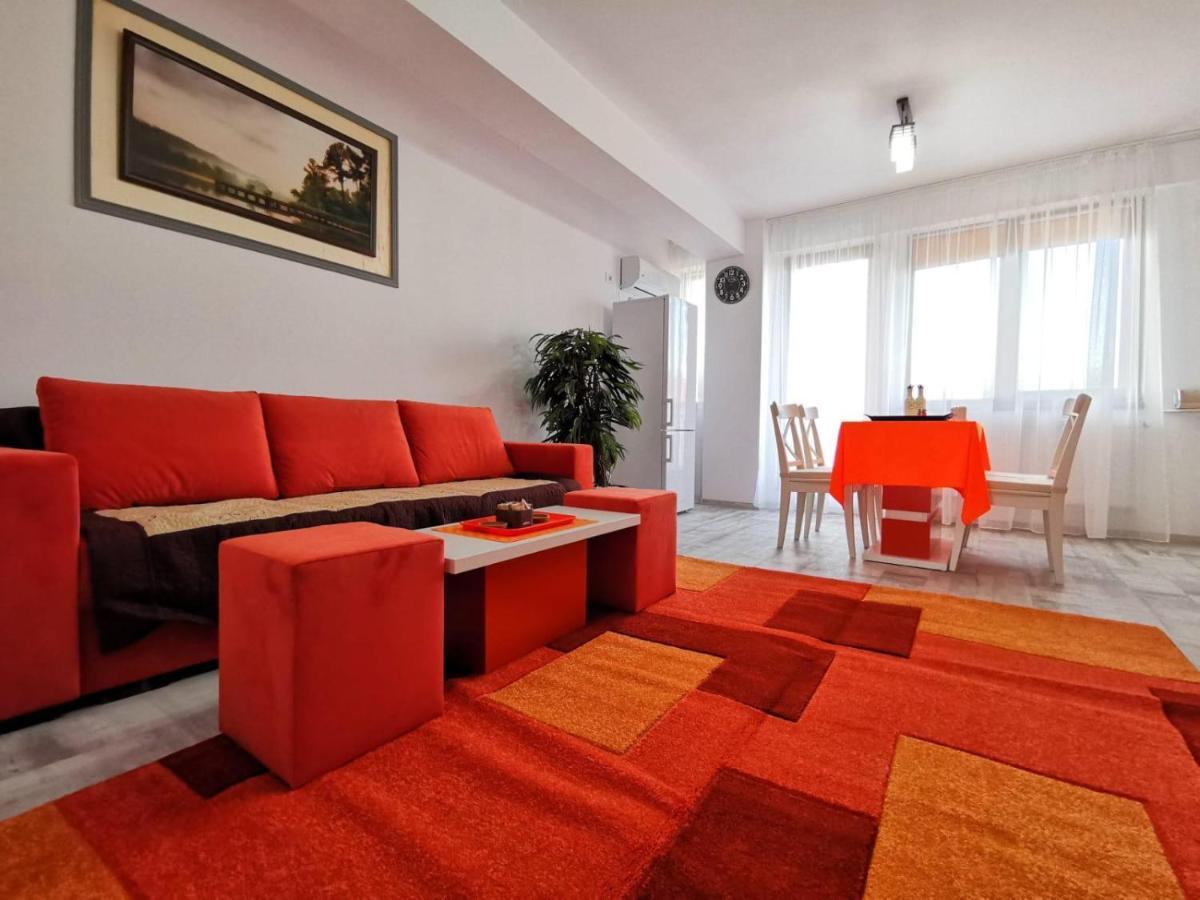 Orange Apartment-Brilliant Apartments Constanta Bagian luar foto