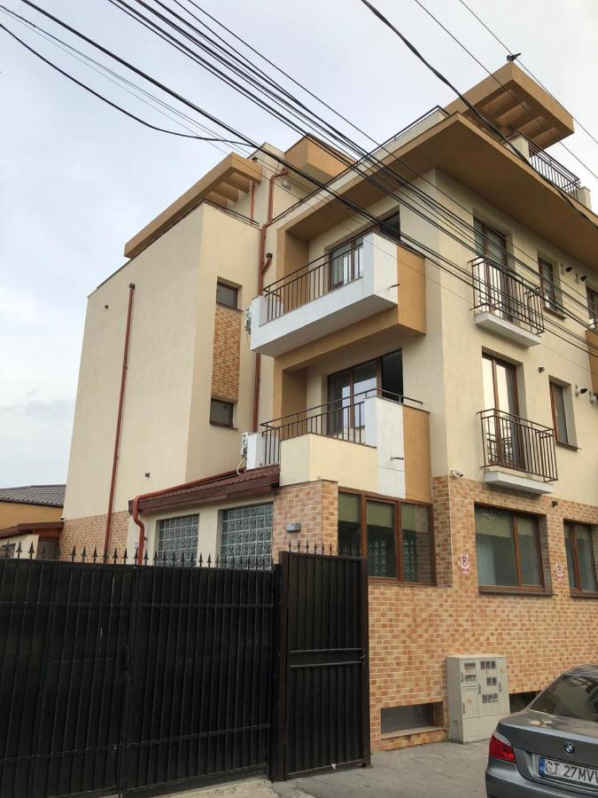 Orange Apartment-Brilliant Apartments Constanta Bagian luar foto