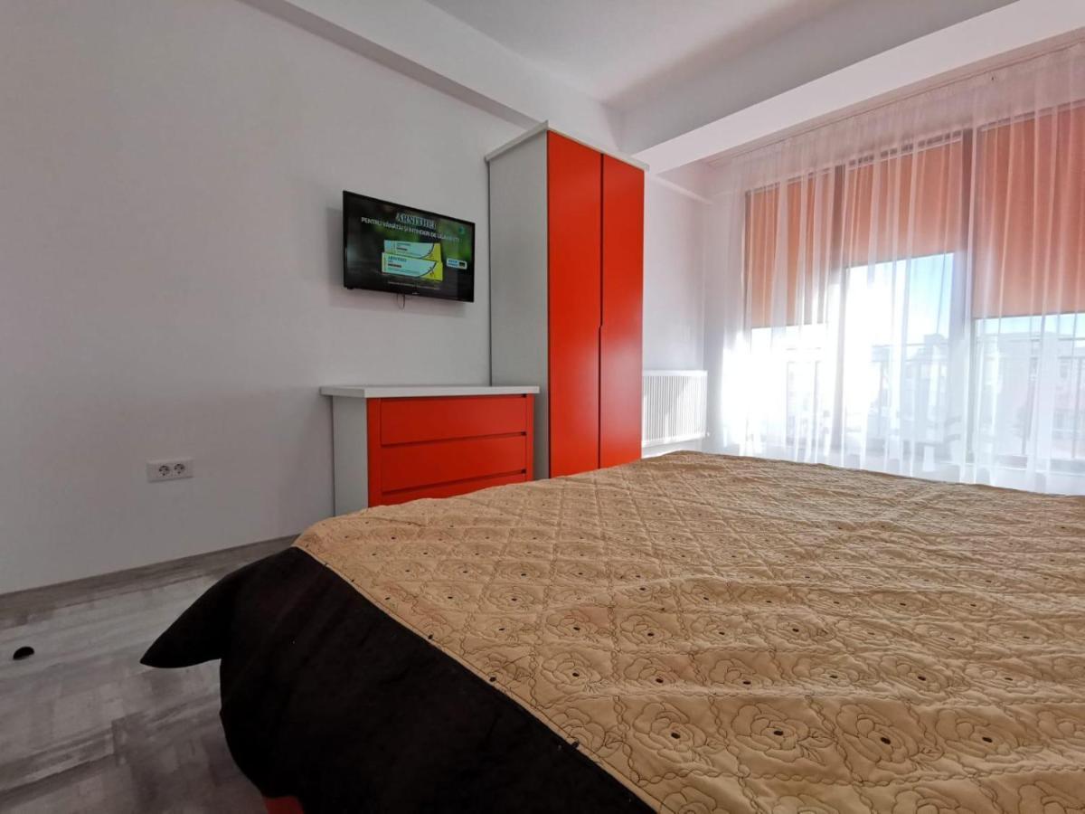 Orange Apartment-Brilliant Apartments Constanta Bagian luar foto