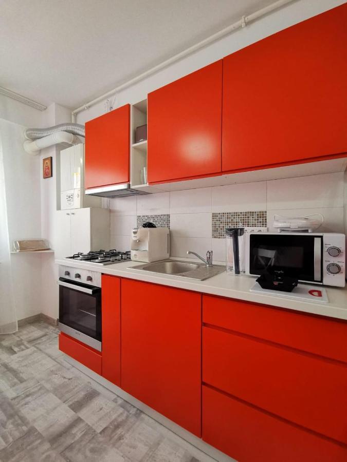 Orange Apartment-Brilliant Apartments Constanta Bagian luar foto